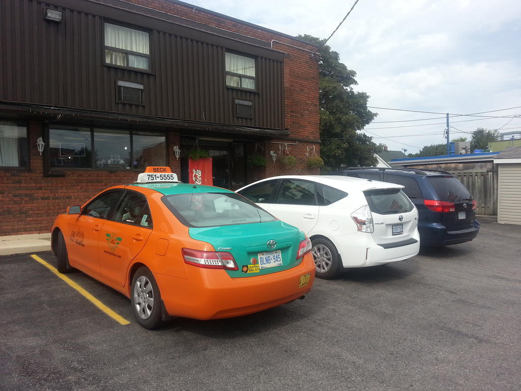 Queensway Motel Toronto Bagian luar foto