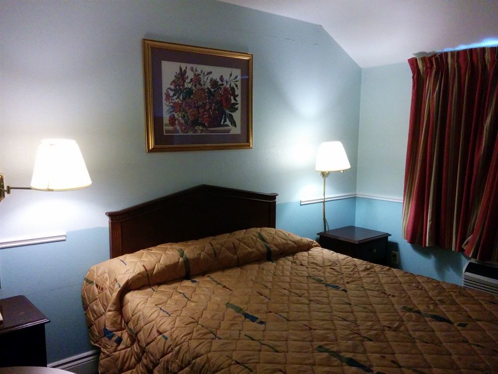 Queensway Motel Toronto Bagian luar foto