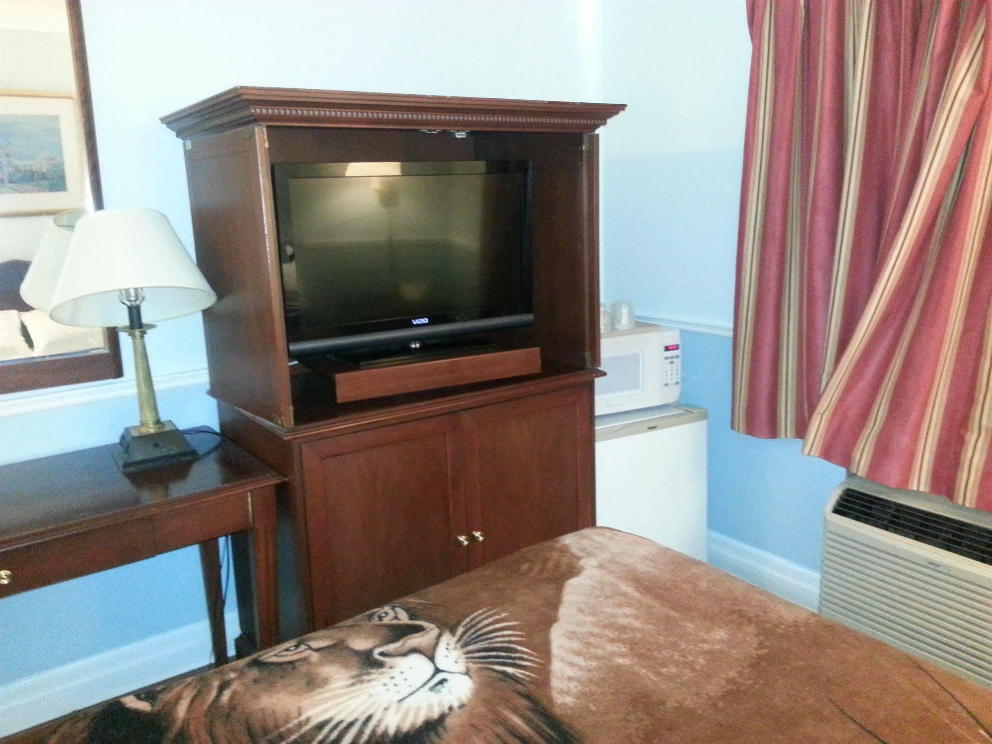 Queensway Motel Toronto Bagian luar foto