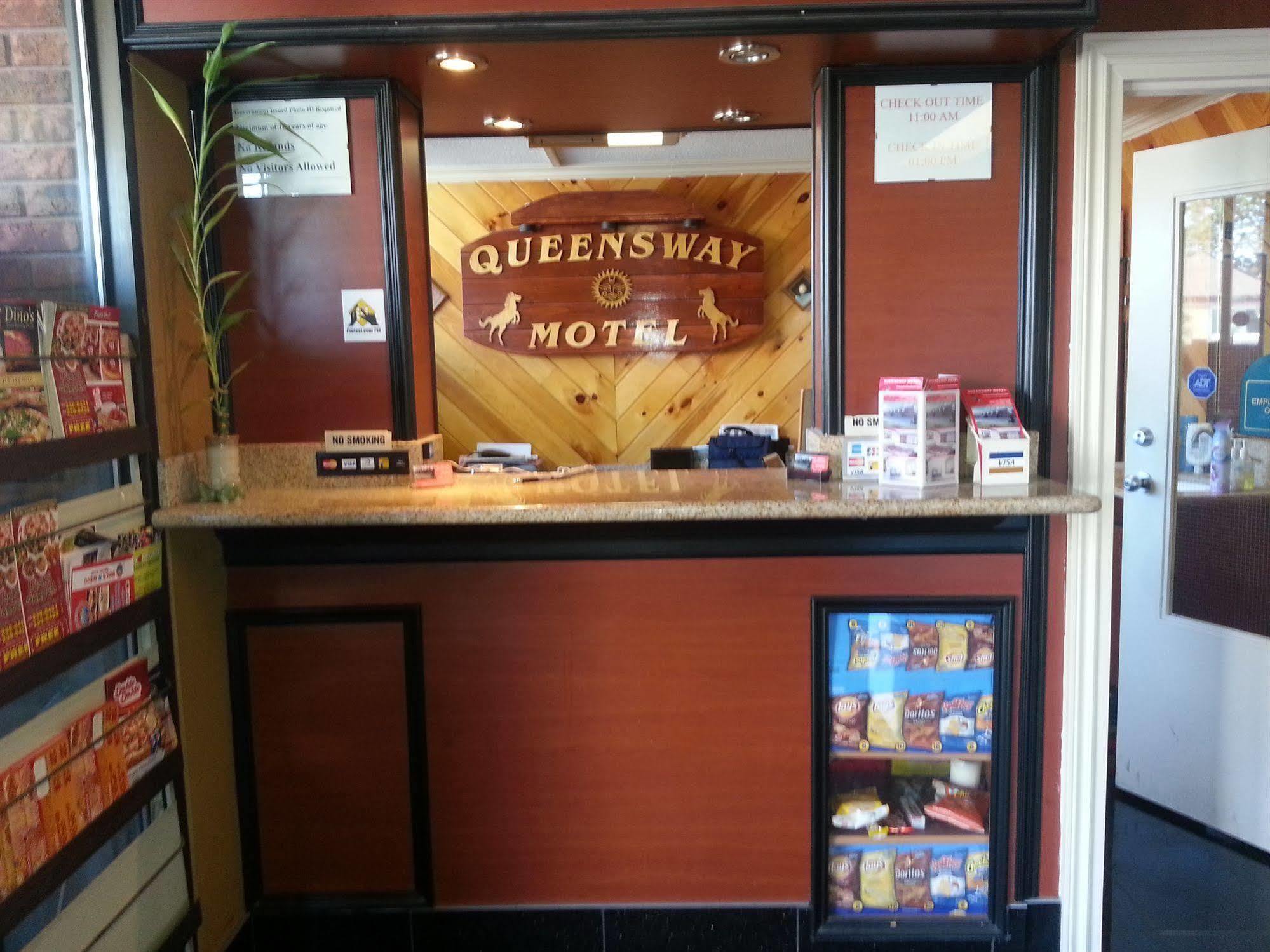 Queensway Motel Toronto Bagian luar foto